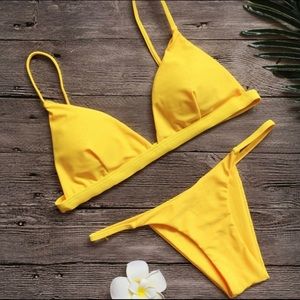 NWT Mellow Yellow String Cheeky Thong Bikini Set